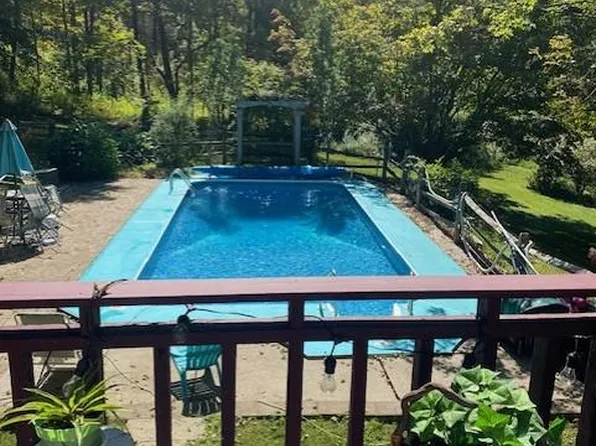 57 Buhleir Road, Pawling, NY 12564
