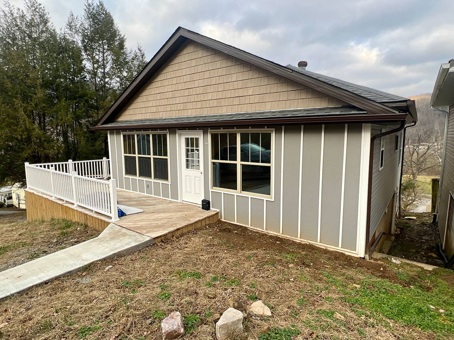 302 Birch St, Gassaway, WV 26624 Zillow