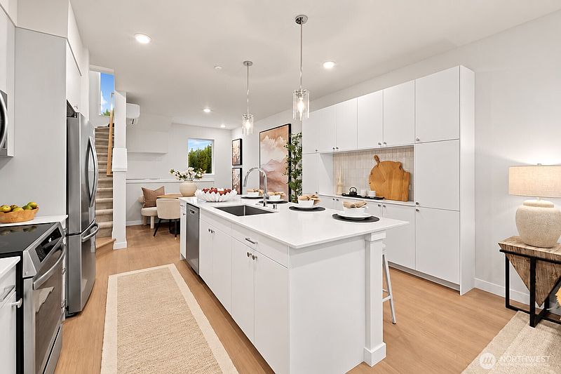 5th image of 341 NE 155th St (Homesite #30)