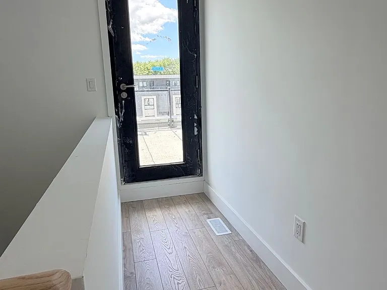 6638 McLeod Rd E #313 — Photo 18