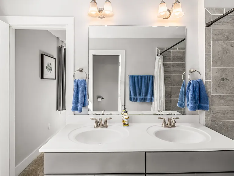 302 Reid Dr — Photo 10