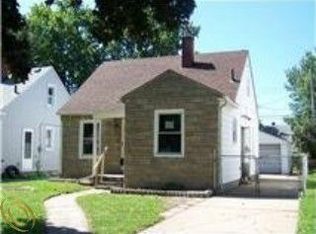 1777 Reo Ave, Lincoln Park, MI 48146