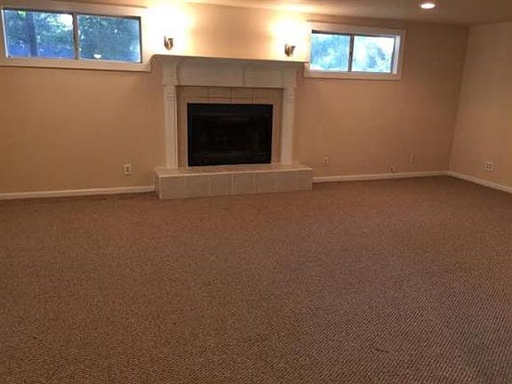 4th image of 280 Berkshire Ln