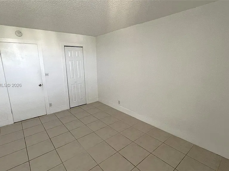 4550 NW 9th St #516E — Photo 12