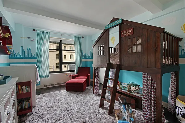 Sold by Corcoran | media 7