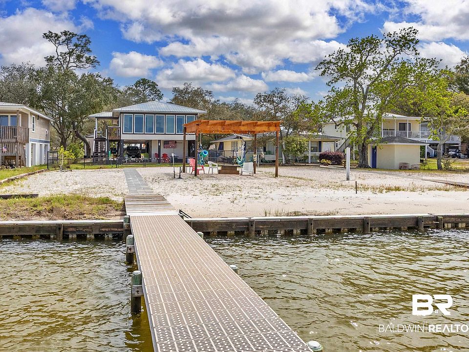 1st image of 29603 Bayshore Dr N