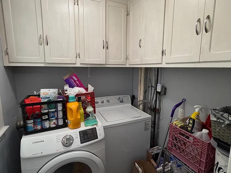 46-48 Baker St #1 — Photo 10