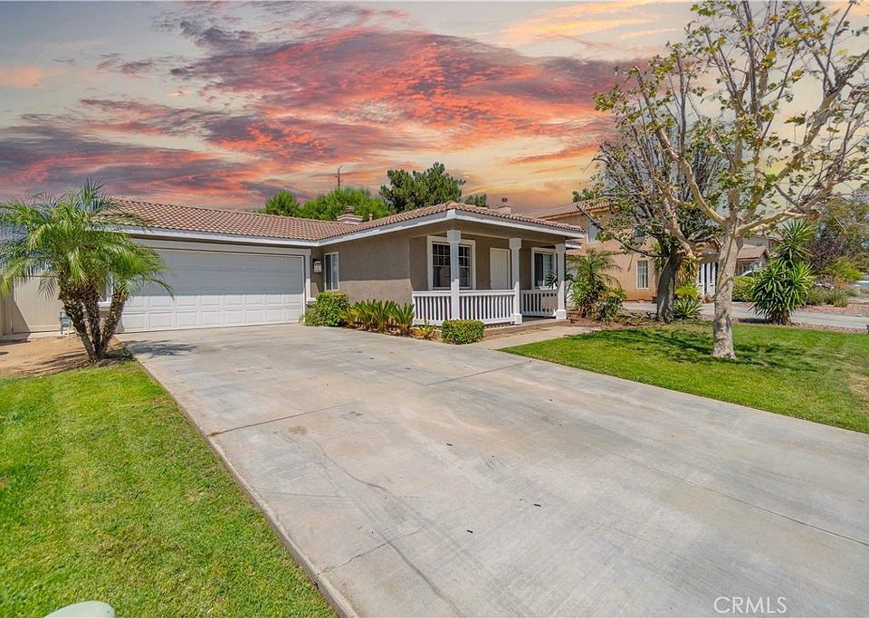 1st image of 15419 Alosta Ln
