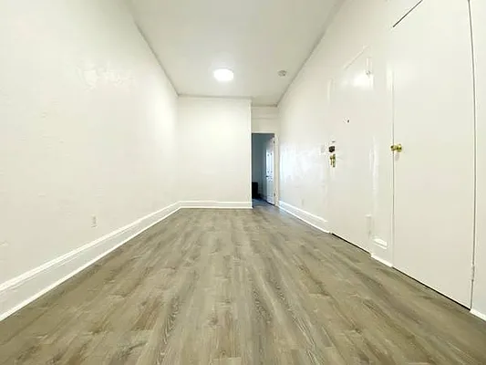 Rented by Brooklyn Property Group LLC | media 18