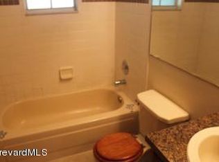 171 Whirl St SW, Palm Bay, FL 32908
