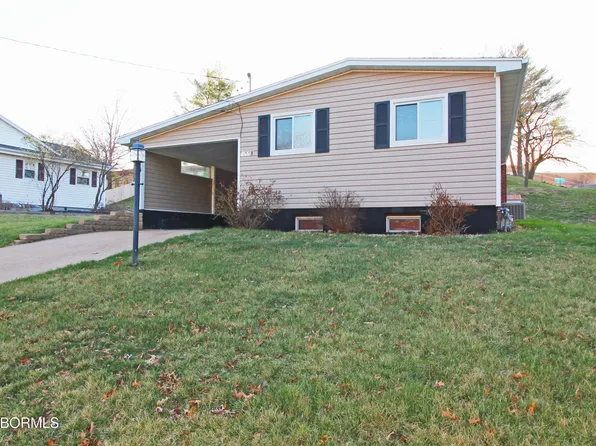 1418 Debra St, Jefferson City, MO 65109