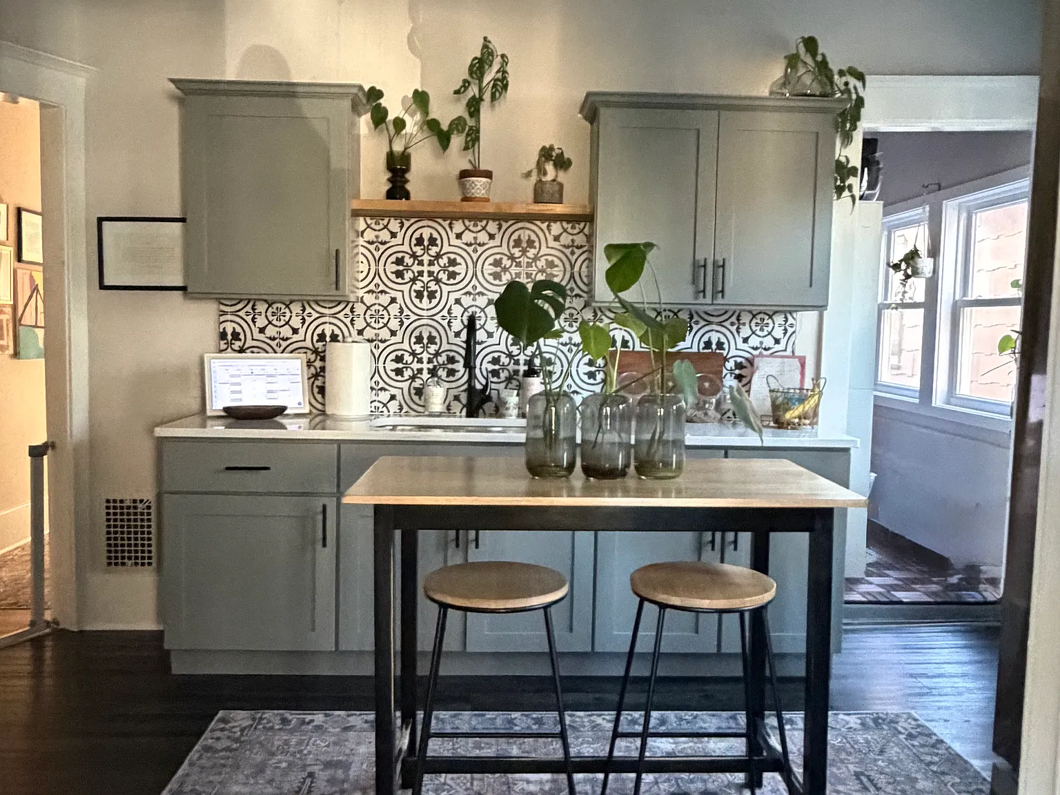 253 Caroline St — Photo 1