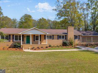 100 S Broad St, Bowman, GA 30624