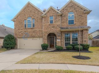 2111 Catamaran Cove Dr, Pearland, TX 77584