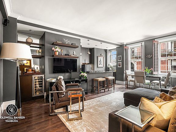 2nd image of 41 5th Ave APT 10C