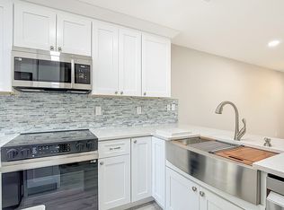 4906 Majorca Palms Dr, Fort Myers, FL 33905