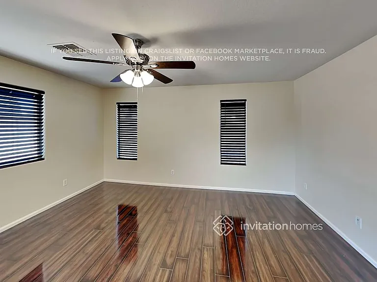 1374 W Matthews Dr — Photo 5