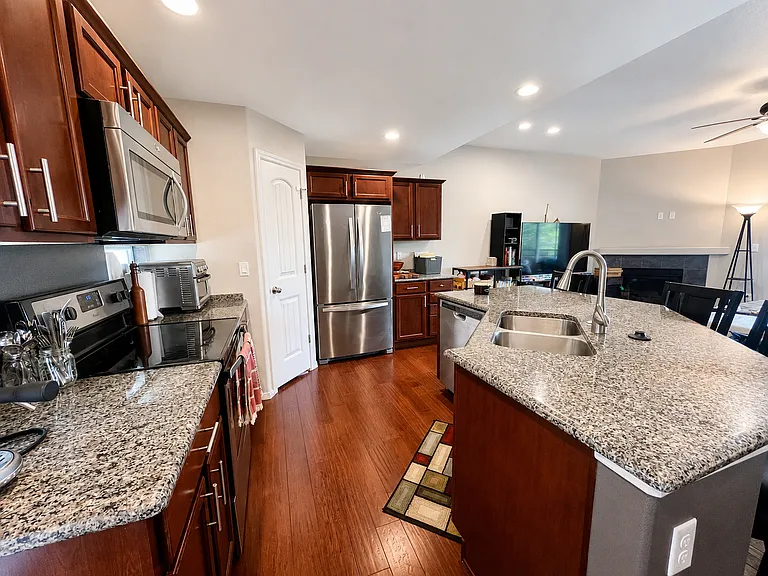 4751 Iron Horse Villas Point — Photo 5