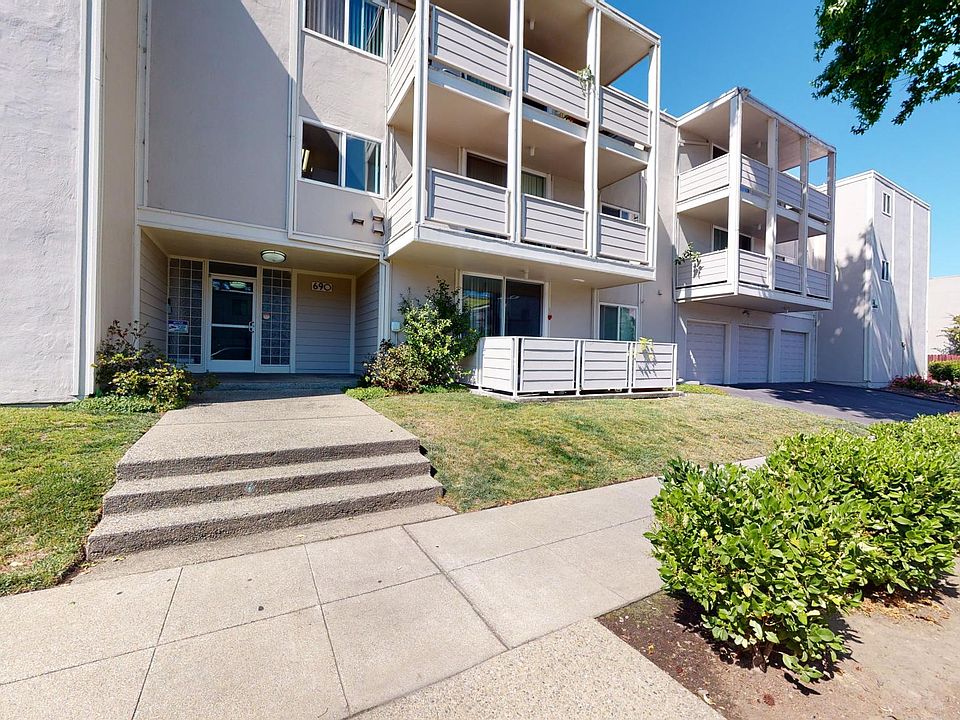 690 Leahy St, Redwood City, CA 94061 Zillow