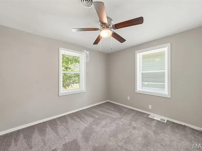 191 Bascom Dr — Photo 7