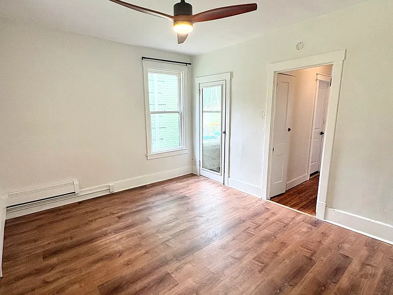 629 Chislett St #2 — Photo 14