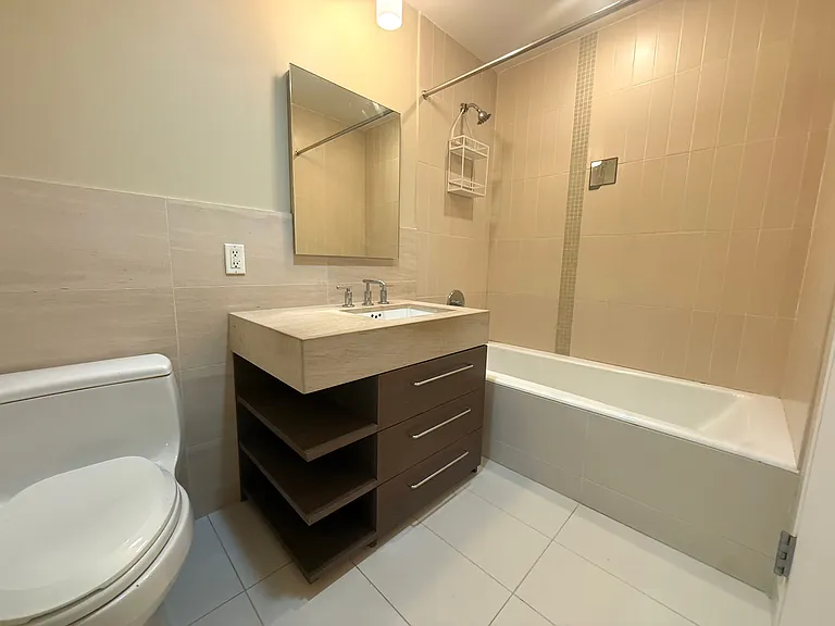 509 48th Ave #5J — Photo 12