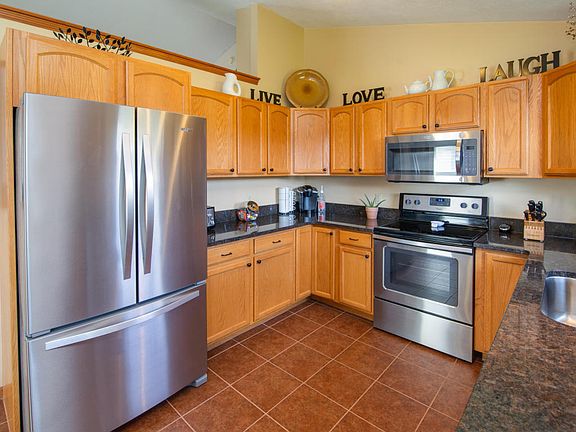 4th image of 3125 Meadowcroft Ln