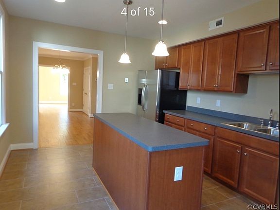 2nd image of 1120 N 31st St