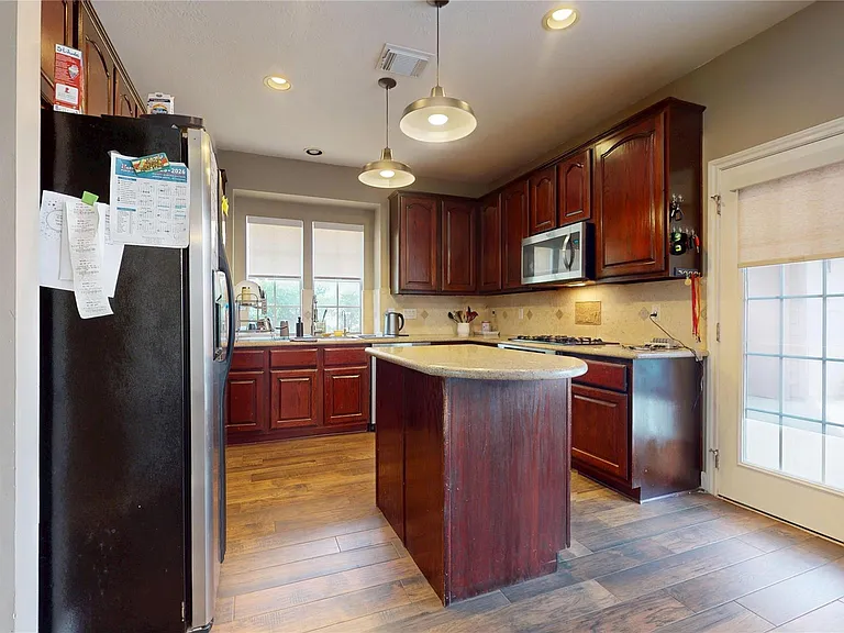 9222 Symphonic Ln — Photo 15