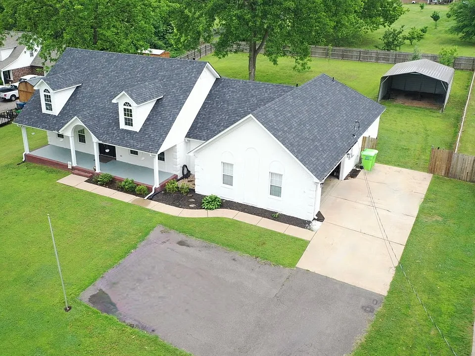 334 Meadowland Dr