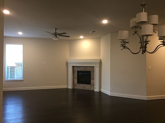 4th image of 2039 Silent Shore St