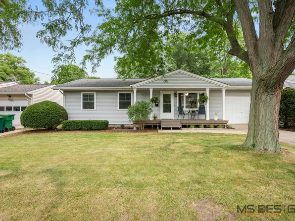 736 Carlson St, Sycamore, IL 60178