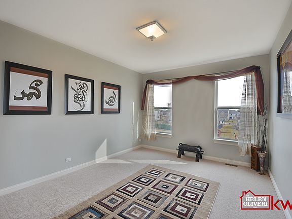 5th image of 1388 Bernard Ct