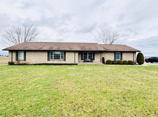 348 Grassy Run Rd, Sabina, OH 45169