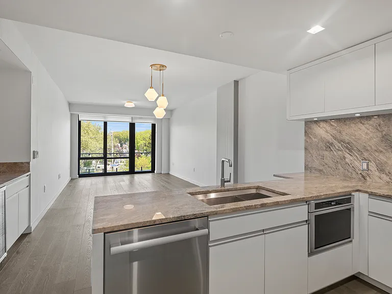 328 Adolphus Ave #606 — Photo 13