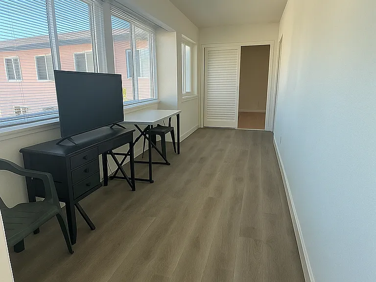 1821 Ogden Dr #12 — Photo 7