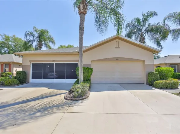 2023 Acadia Greens Dr #32, Sun City Center, FL 33573