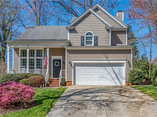 4413 Pine Cove Rd, Greensboro, NC 27410