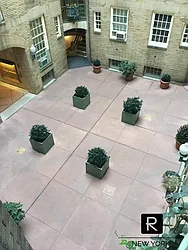 Rented by R New York