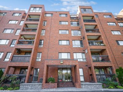 3700 Capri Ct APT 510, Glenview, IL, 60025