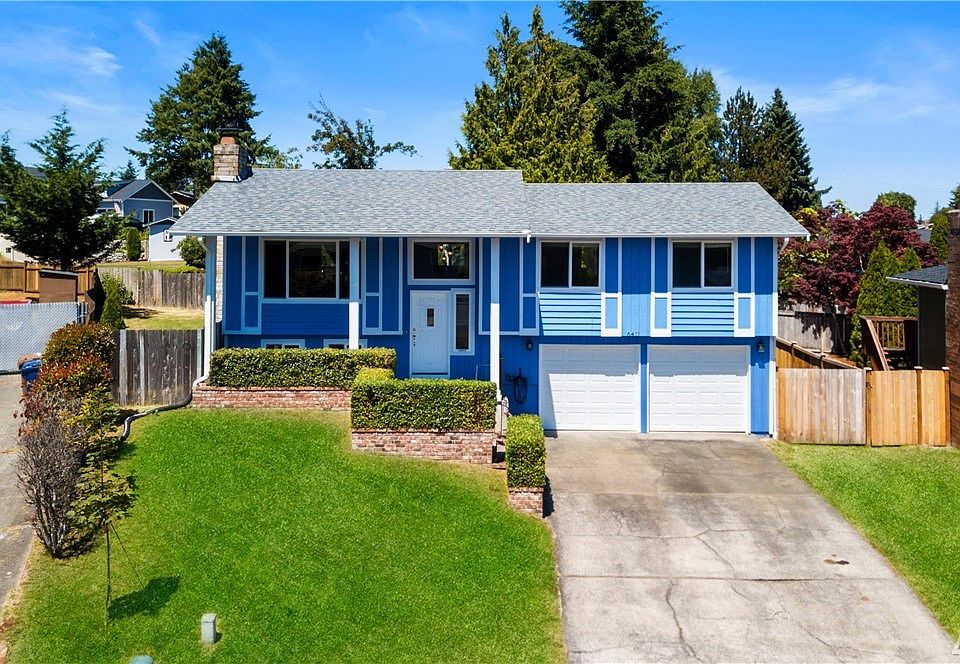 WELCOME TO 6411 N 31st St. A real North End Beauty!