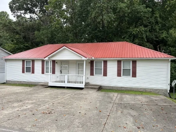 136 N Poole St, Ashland City, TN 37015
