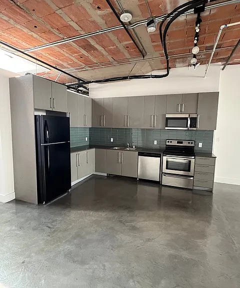 Binford Lofts — Photo 1