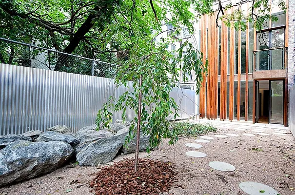 Rented by MyGradPad | media 15