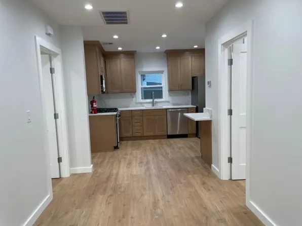 131 Schuyler Ave, Kearny, NJ 07032