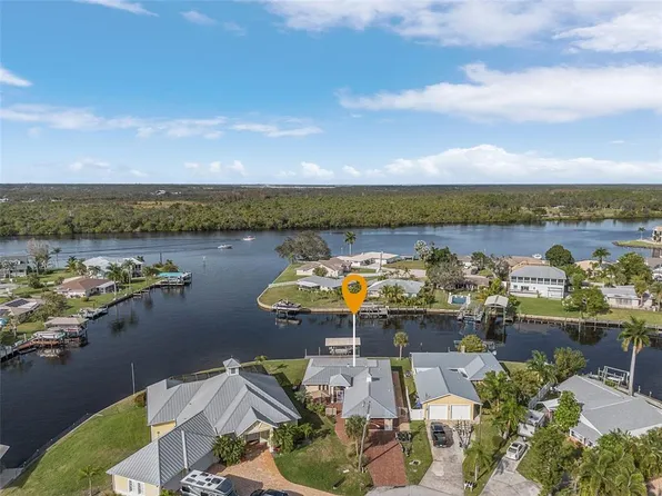 2002 ARUBA AVENUE, FORT MYERS, FL 33905