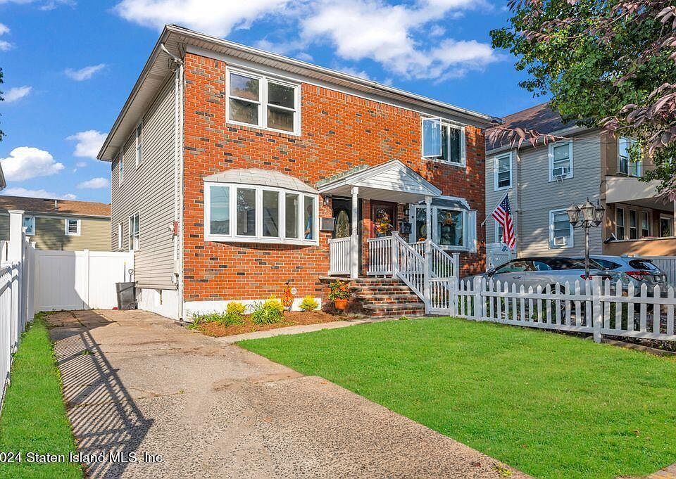 1st image of 46 Marianne St
