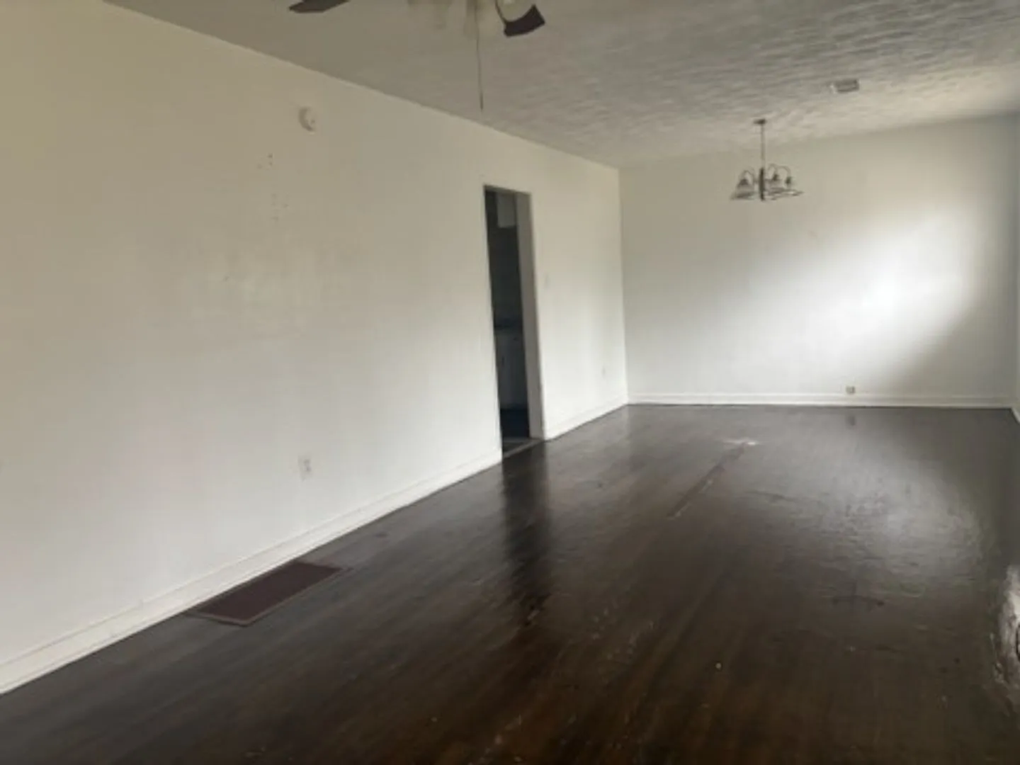 1652 Kentwood Dr Jackson, MS 39212 — Photo 2