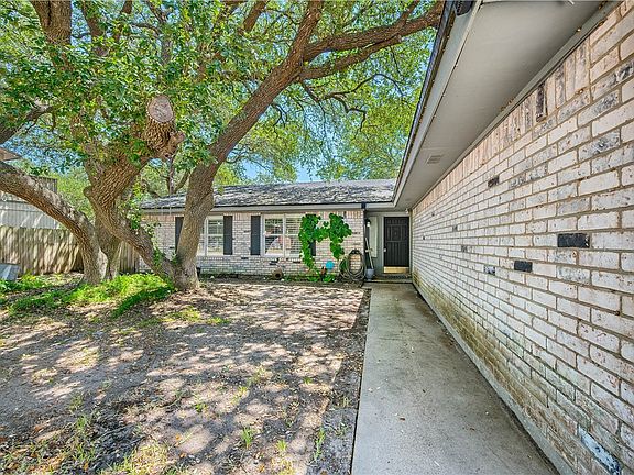 4th image of 2130 Eastwind St