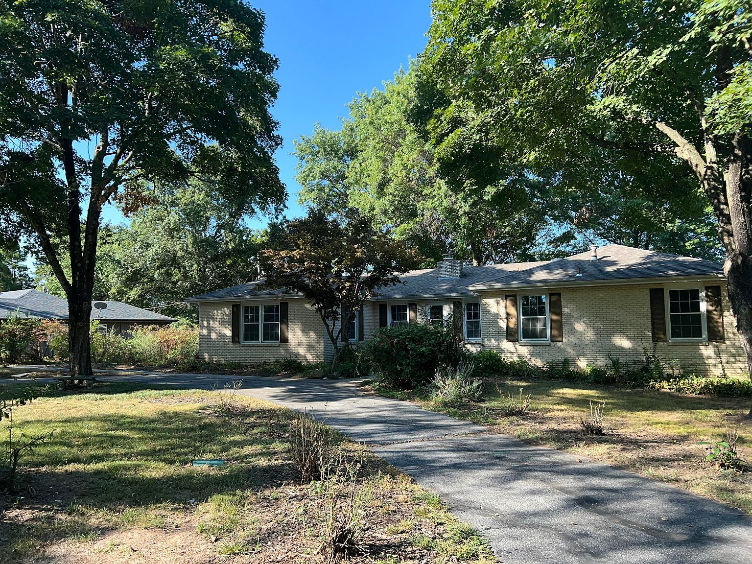 5923 S Hilltop Drive, Springfield, MO 65810 | Zillow